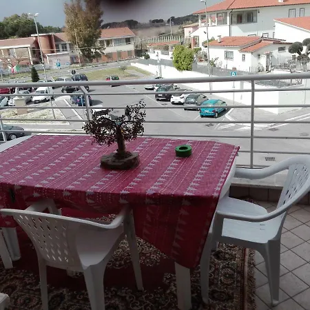 Largo Scapoli 6 Lägenhet *